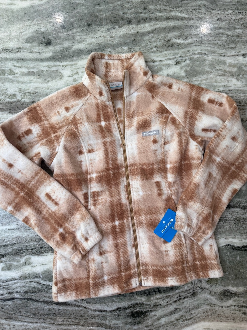 NWT Columbia Tan and White Plaid Fleece Jacket
Women’s Medium